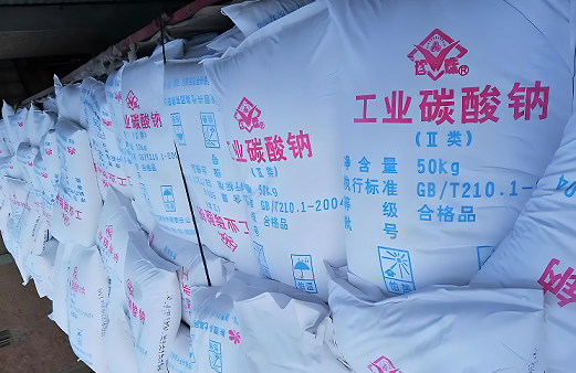 化工原料是指什么?本来带你了解一下!